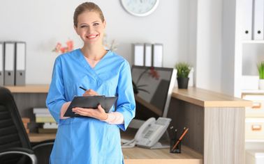 Bewerbung 2026 in der Pflege, MED-Spezialisten